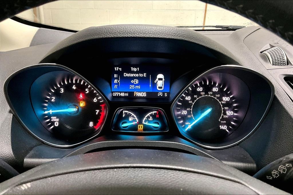 Used 2017 Ford Escape SE w/ Equipment Group 201A image 13