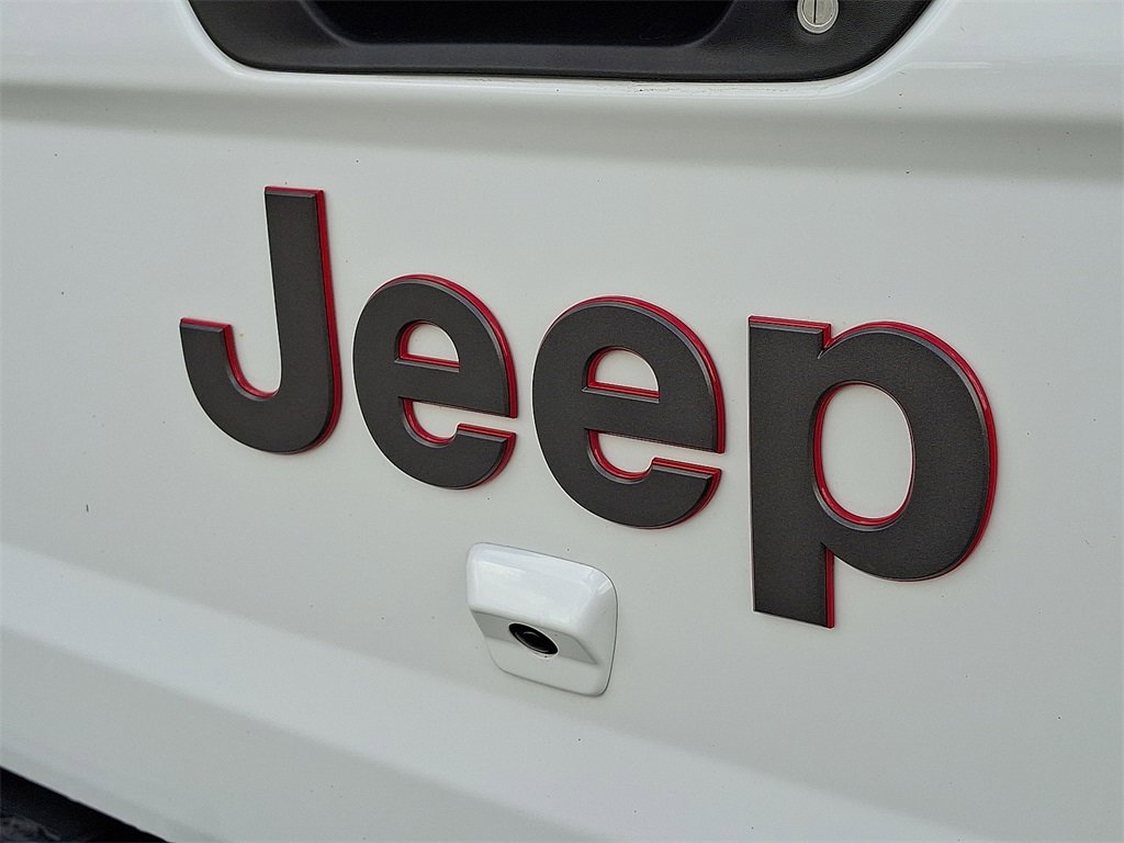 Used 2024 Jeep Gladiator Rubicon w/ Technology Group image 30