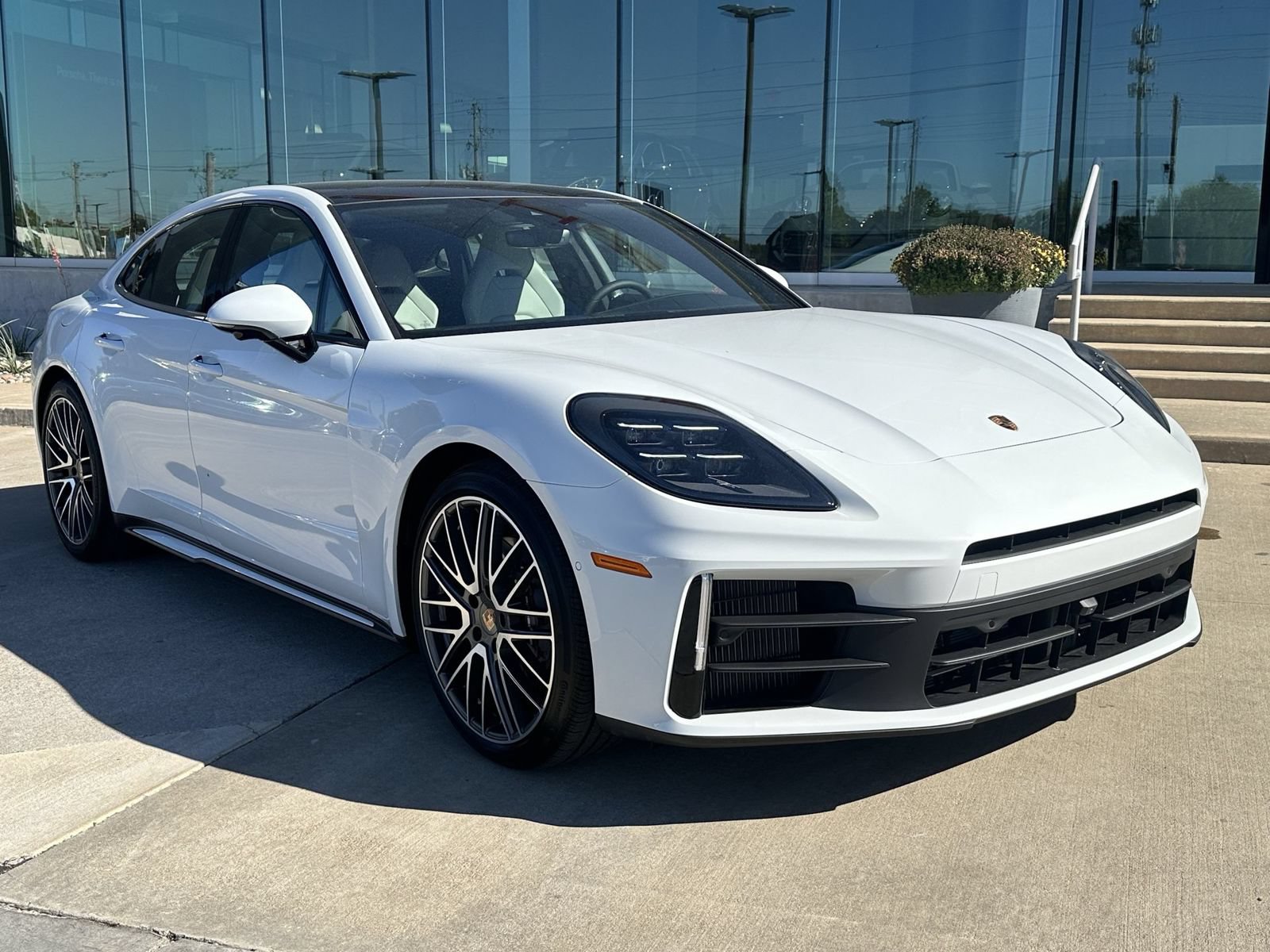 New 2026 Porsche Panamera 4 AWD/4WD image 9