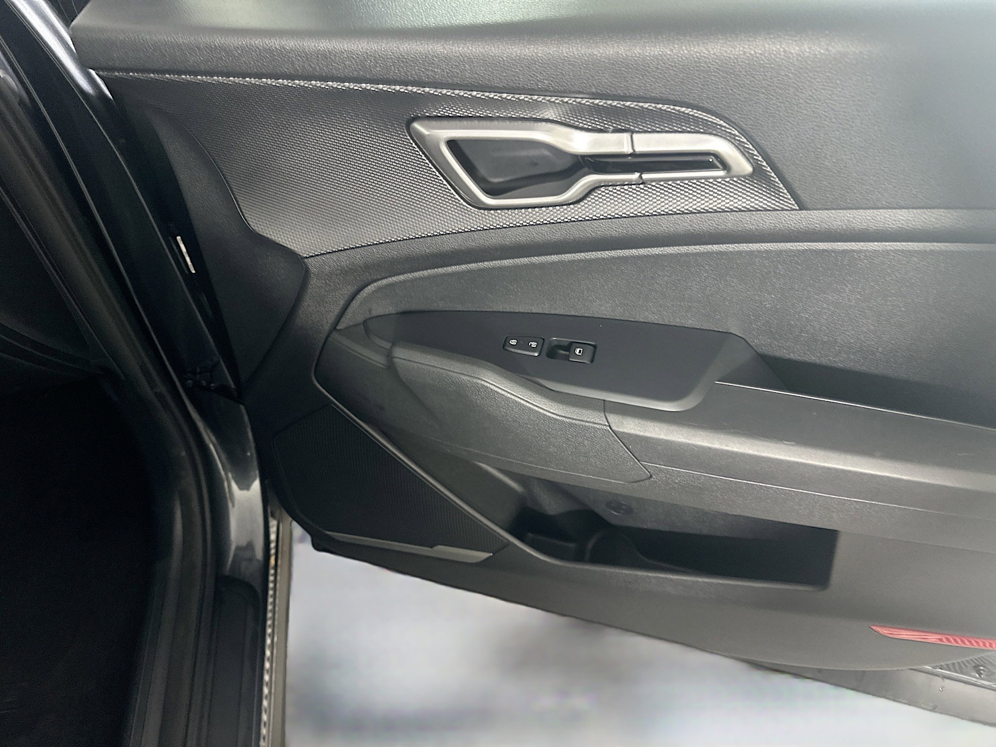 Used 2024 Kia Sportage LX image 30