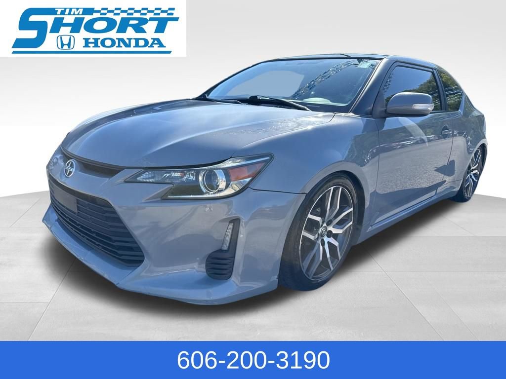 Used 2014 Scion tC image 1