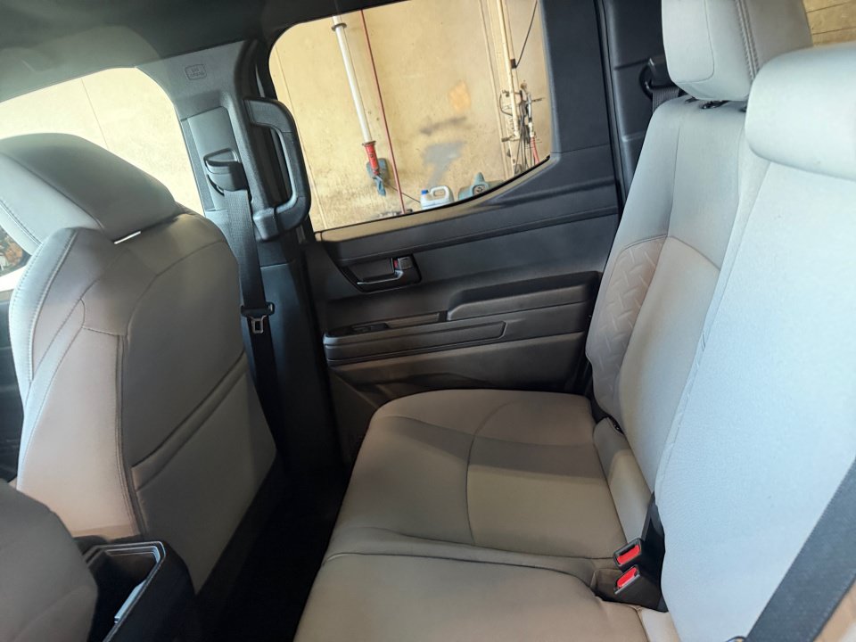 Certified 2025 Toyota Tacoma SR5 AWD/4WD image 33