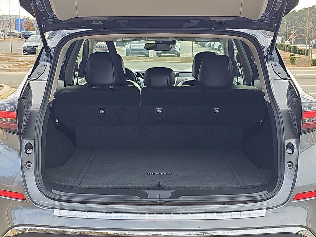 Used 2024 Nissan Murano SV image 14