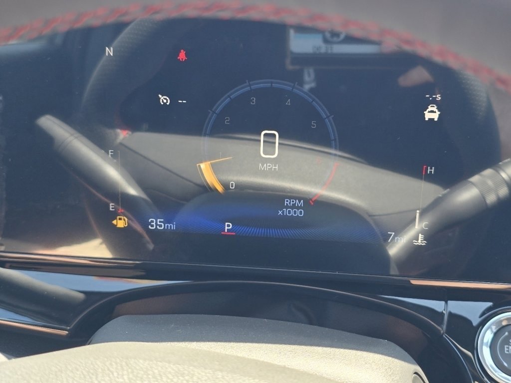 New 2026 Chevrolet Trax RS w/ Sunroof Package FWD image 23