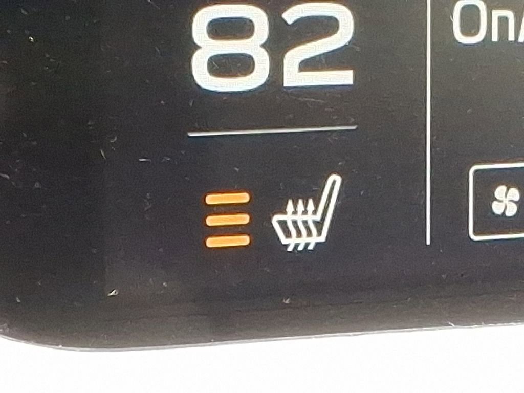 Certified 2022 Subaru Outback Limited image 26