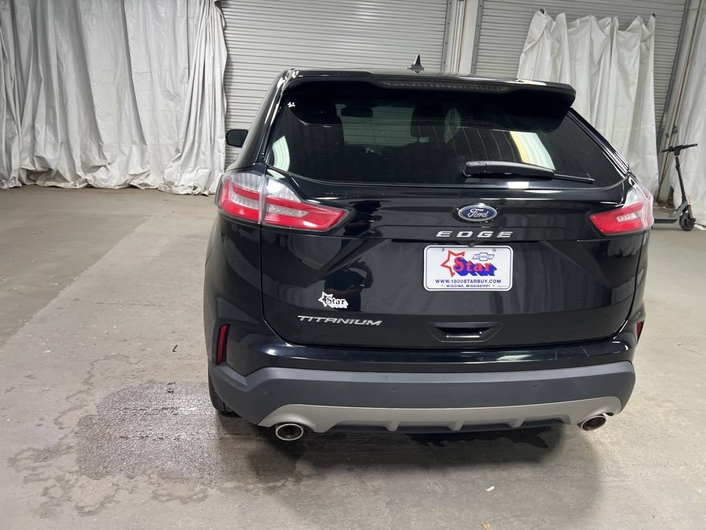 Used 2021 Ford Edge Titanium w/ Cargo Accessory Package FWD image 6