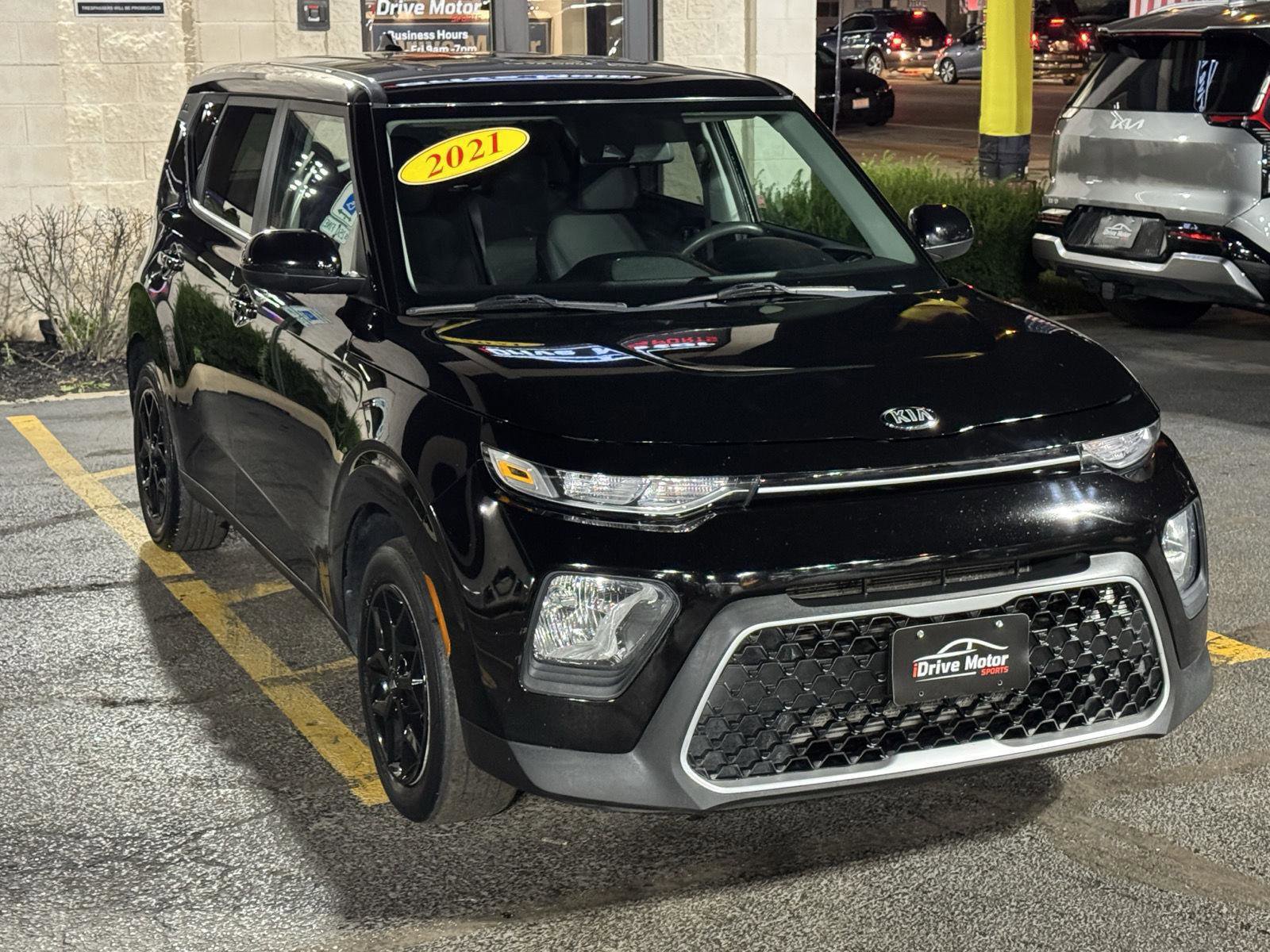 Used 2021 Kia Soul S FWD image 9