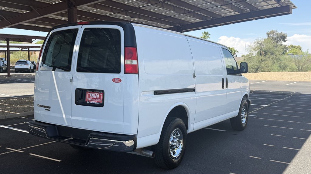 Used 2014 Chevrolet Express 3500 RWD image 6