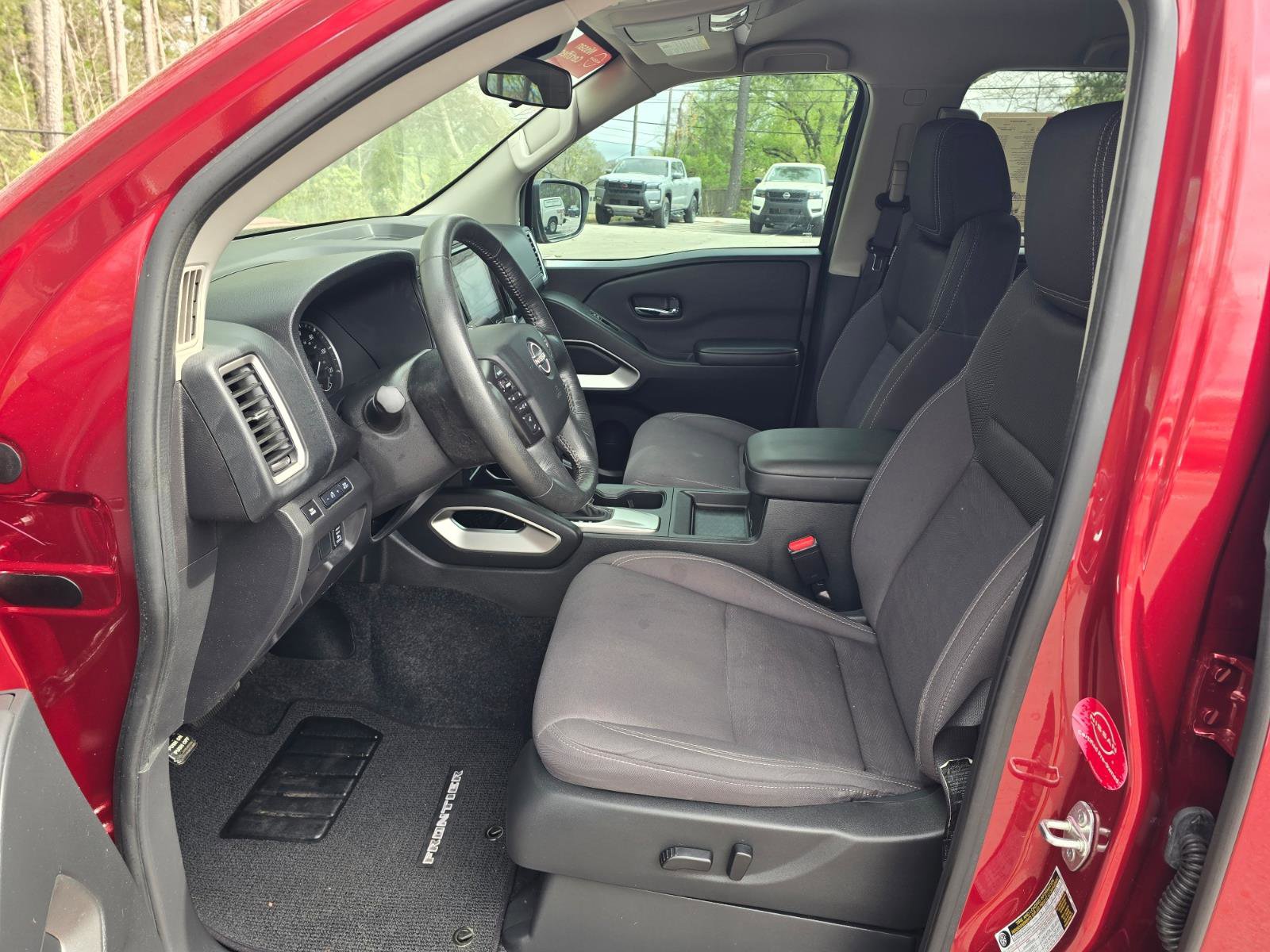 Certified 2024 Nissan Frontier SV w/ SV Convenience Package AWD/4WD image 13