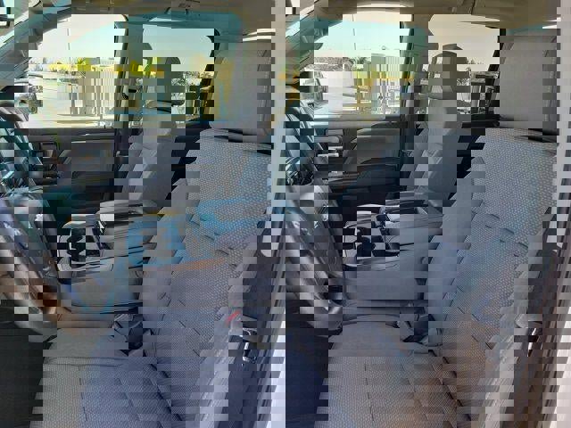 Used 2018 Chevrolet Silverado 1500 Custom w/ Custom Value Package image 10