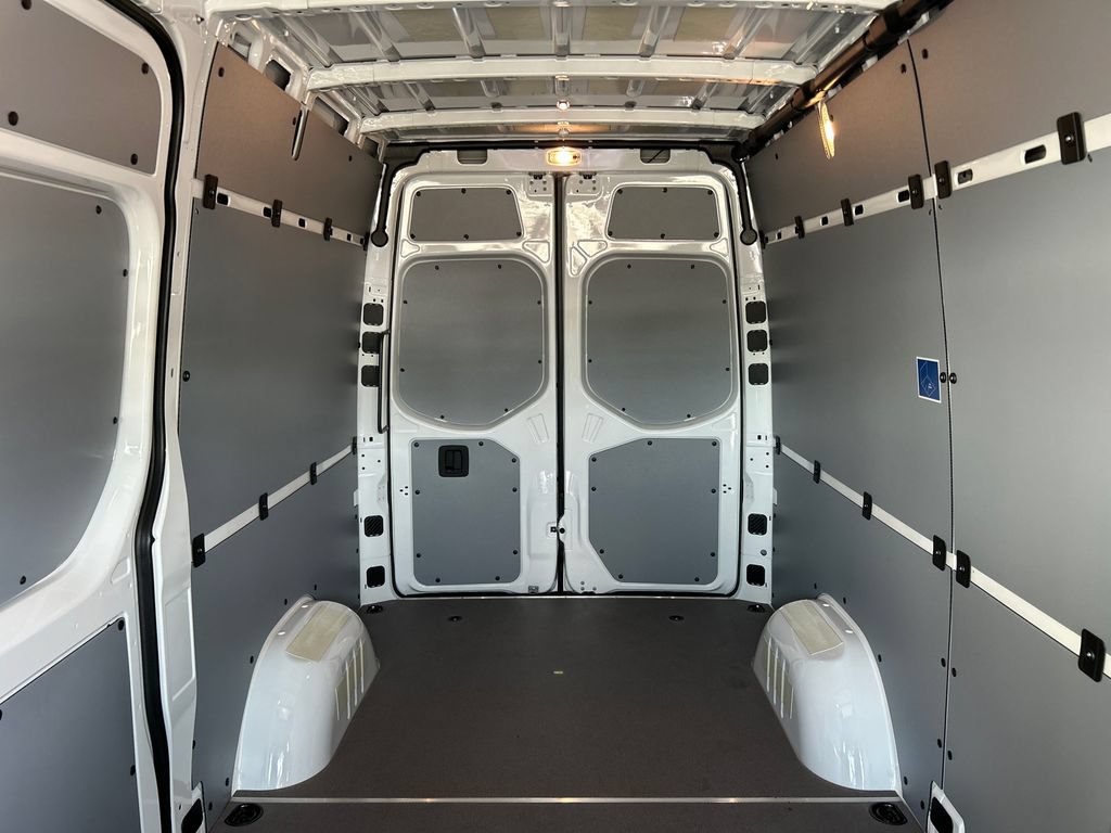 New 2026 Mercedes-Benz Sprinter 2500 image 23