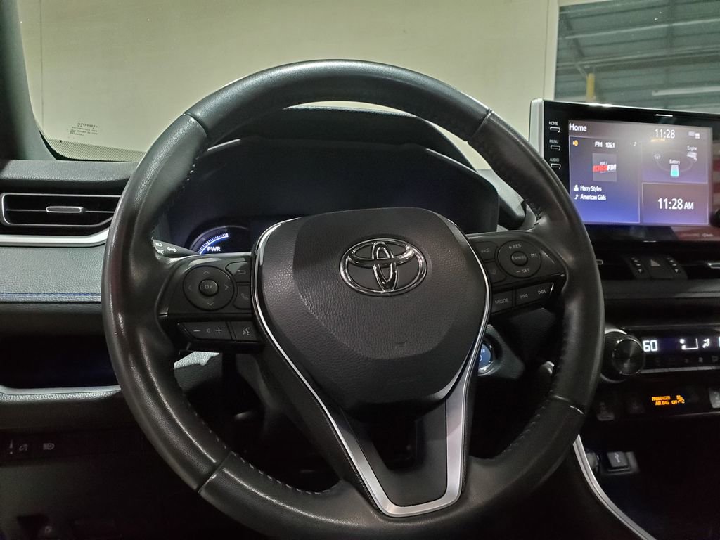 Used 2022 Toyota RAV4 XSE AWD/4WD image 24