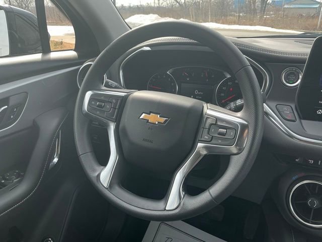 New 2026 Chevrolet Blazer LT w/ Convenience Package FWD image 22