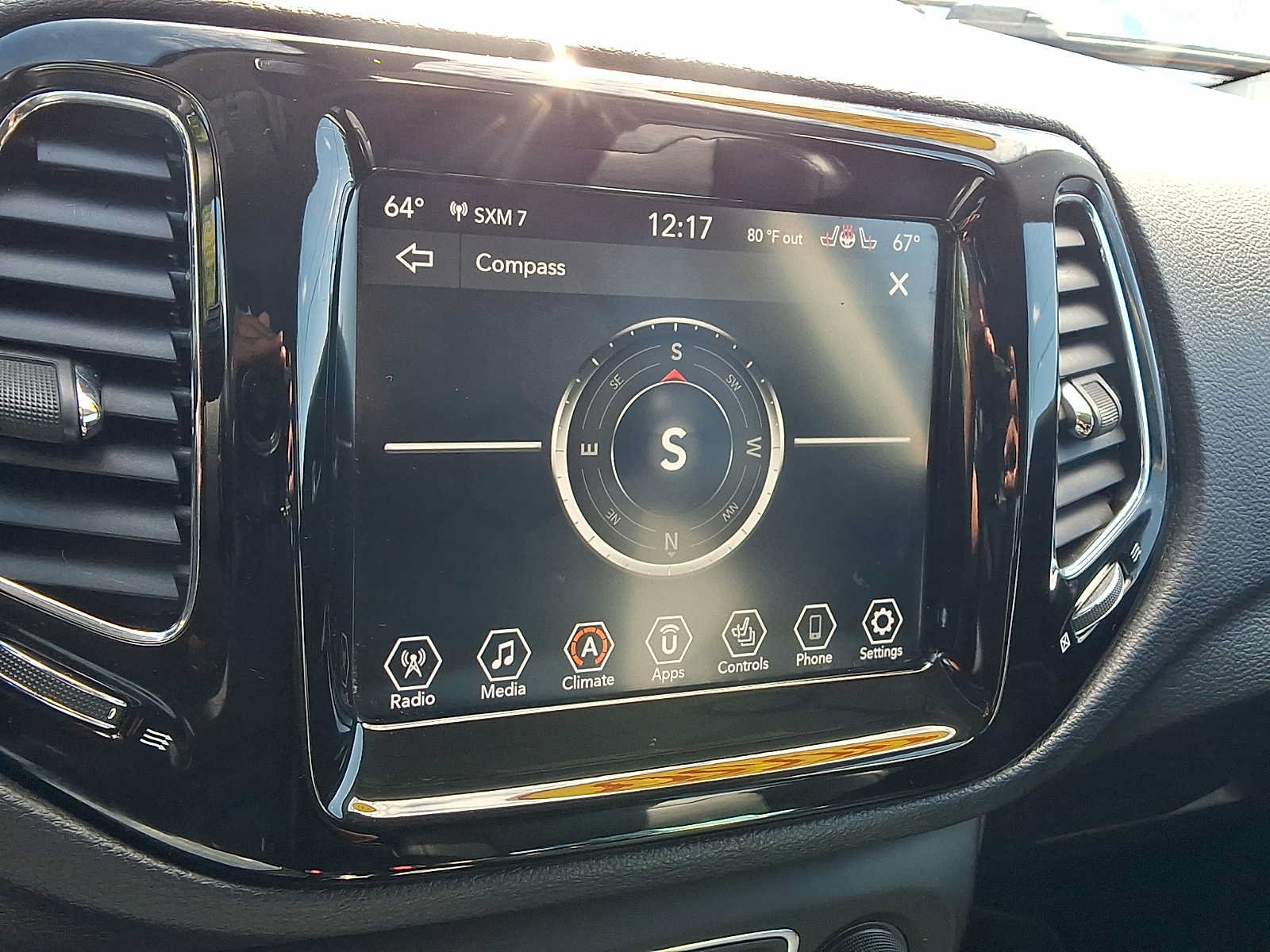Used 2020 Jeep Compass Limited AWD/4WD image 25