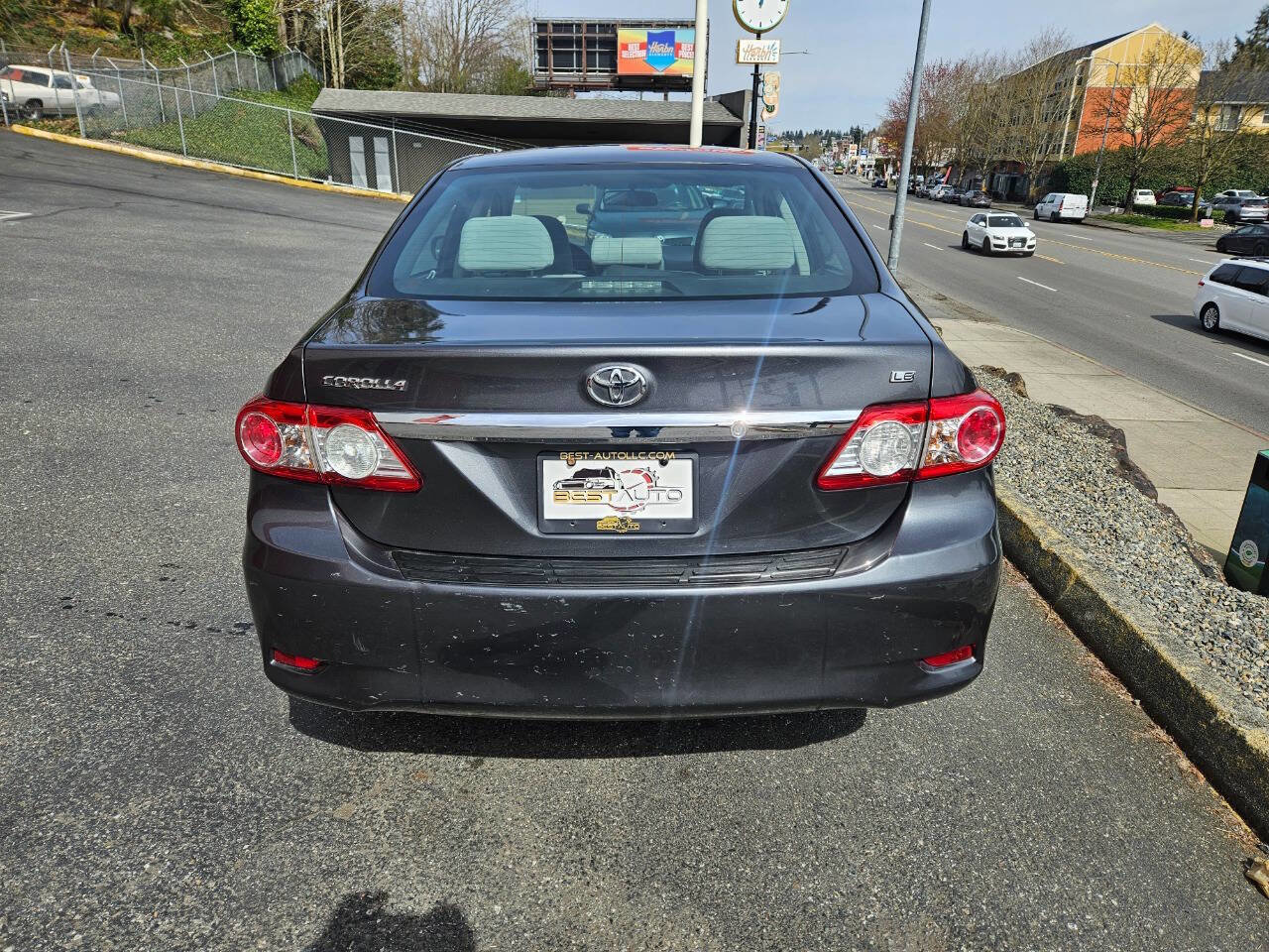 Used 2012 Toyota Corolla LE image 6
