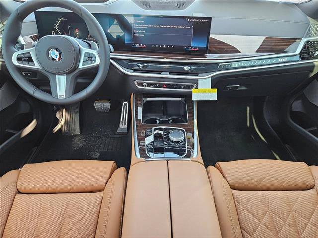 Used 2026 BMW X5 sDrive40i w/ M Sport Package RWD image 16