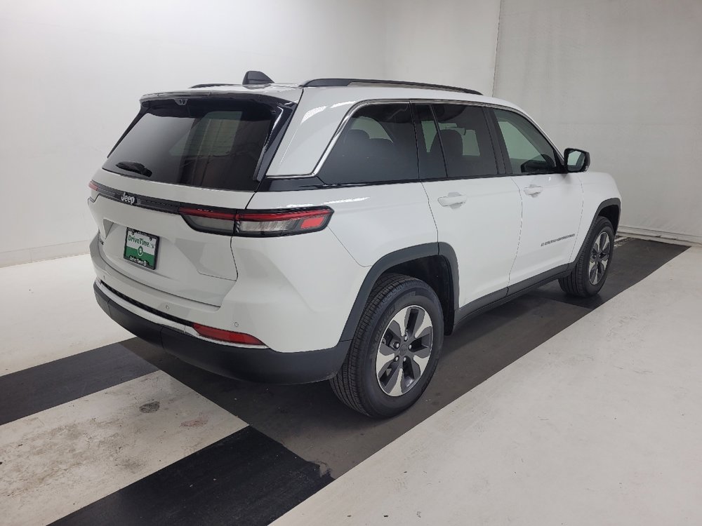 Used 2022 Jeep Grand Cherokee Limited 4xe w/ Luxury Tech Group II image 9