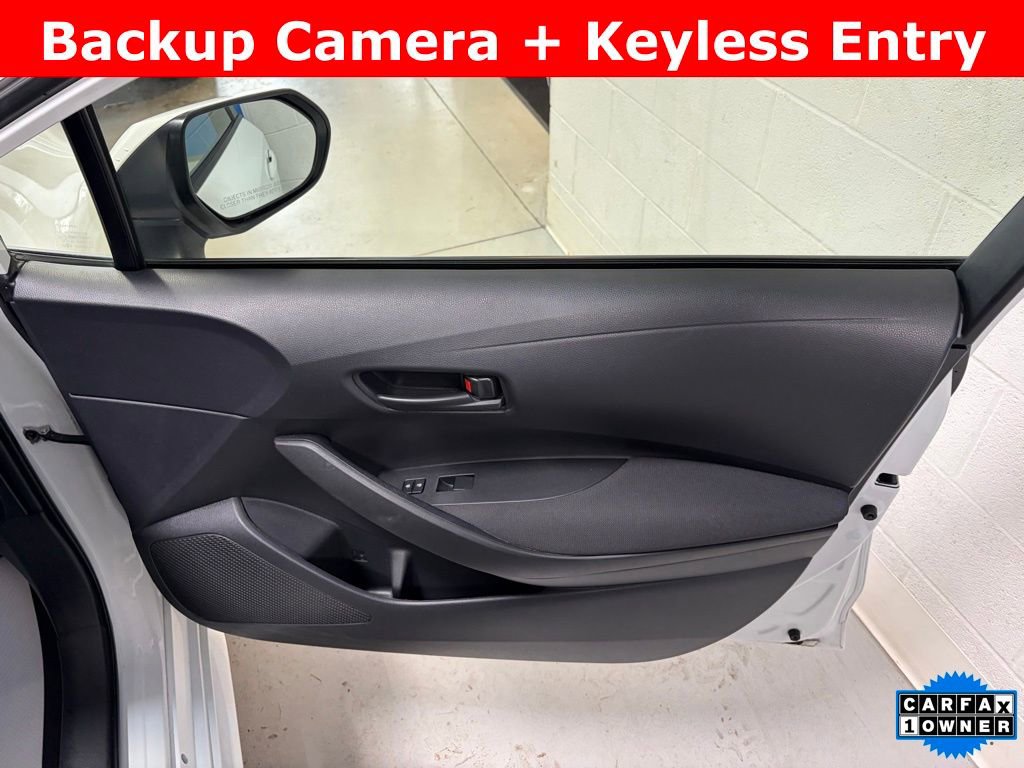 Used 2023 Toyota Corolla LE image 22