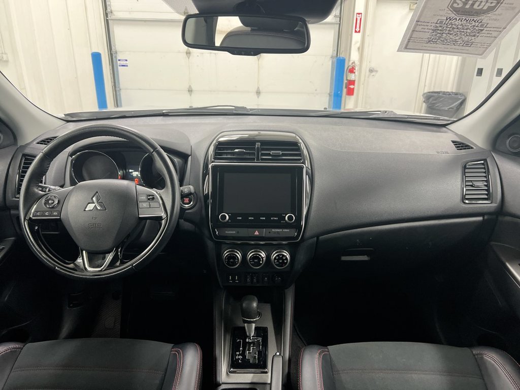 Used 2024 Mitsubishi Outlander Sport SE AWD/4WD image 10