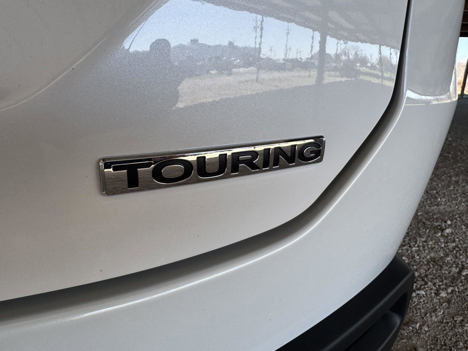 Used 2025 Honda Pilot Touring image 43