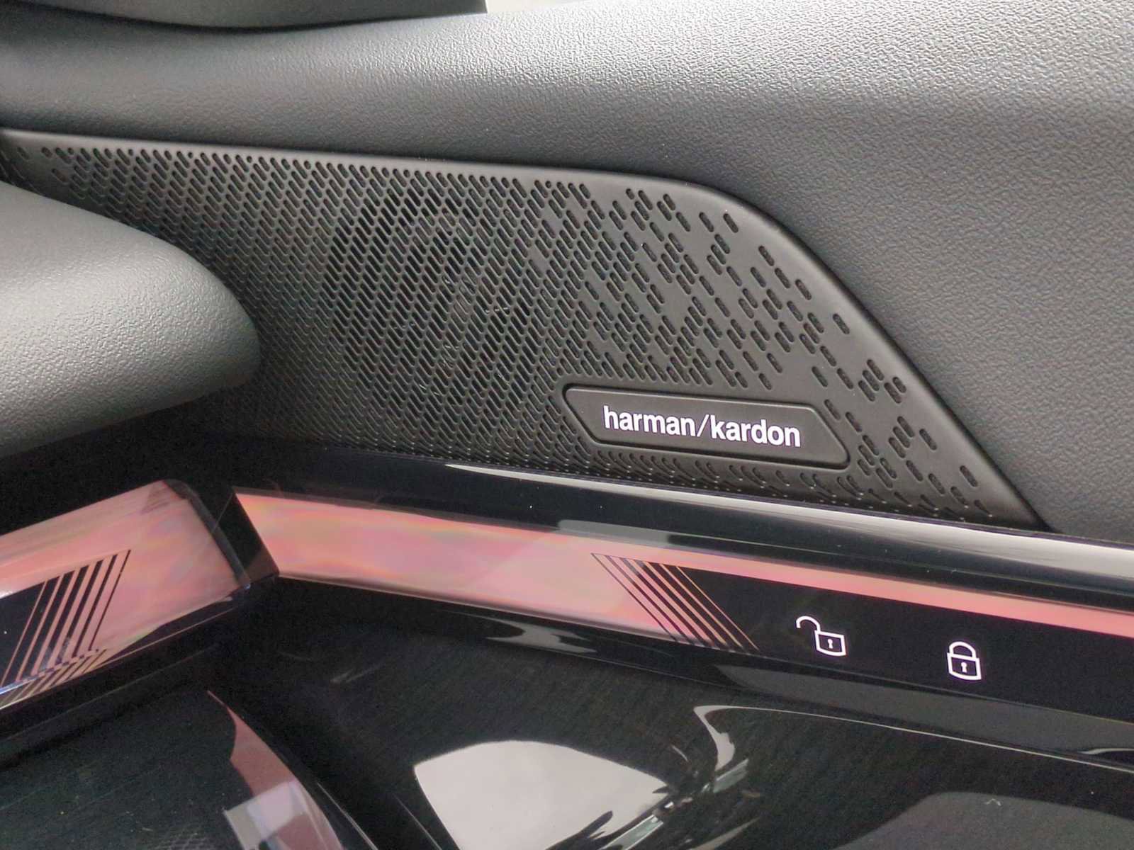 New 2026 BMW 540i xDrive image 32