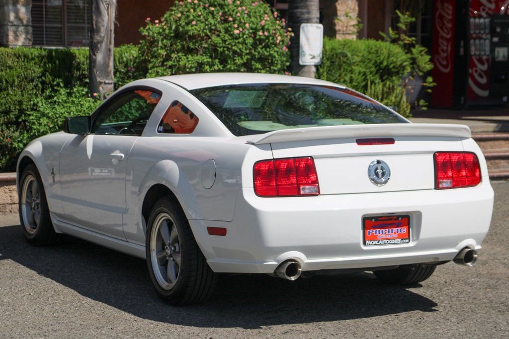 Used 2006 Ford Mustang Premium image 6