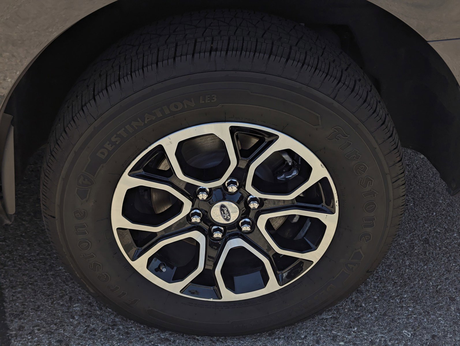 Certified 2024 Ford Expedition XLT RWD image 7