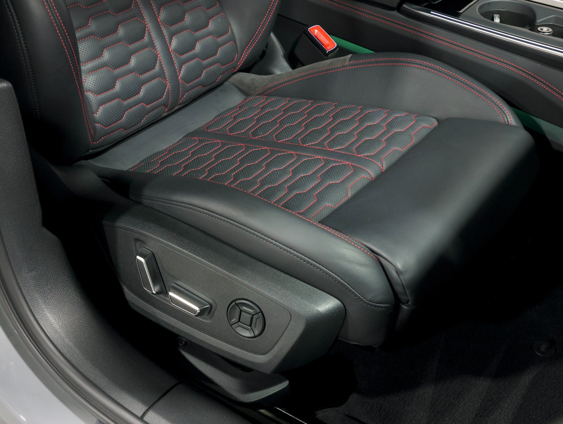 Used 2021 Audi RS 6 AWD/4WD image 80