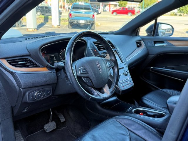 Used 2017 Lincoln MKC Select w/ Select Plus Package AWD/4WD image 11