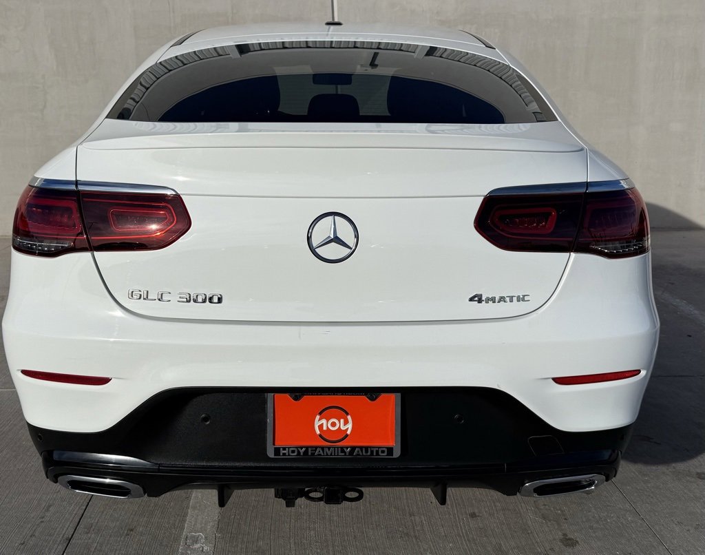 Used 2022 Mercedes-Benz GLC 300 4MATIC Coupe image 4