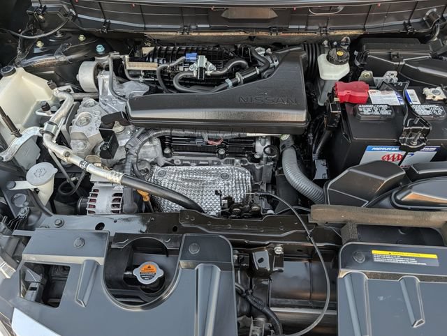 Used 2020 Nissan Rogue SL FWD image 33