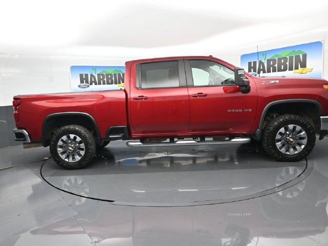 Used 2022 Chevrolet Silverado 2500 LT w/ Convenience Package AWD/4WD image 7