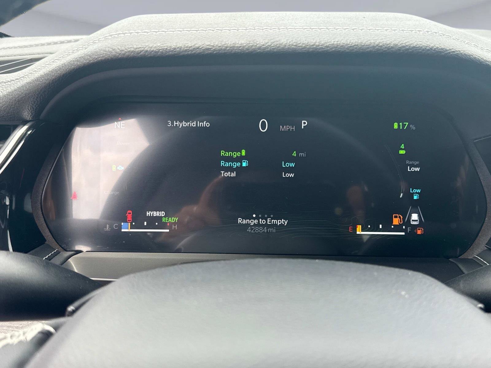 Used 2023 Jeep Grand Cherokee 4WD 4xe image 33