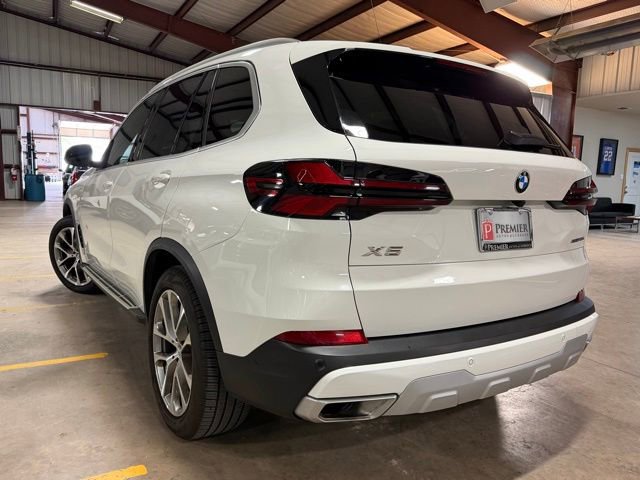 Used 2026 BMW X5 sDrive40i RWD image 8