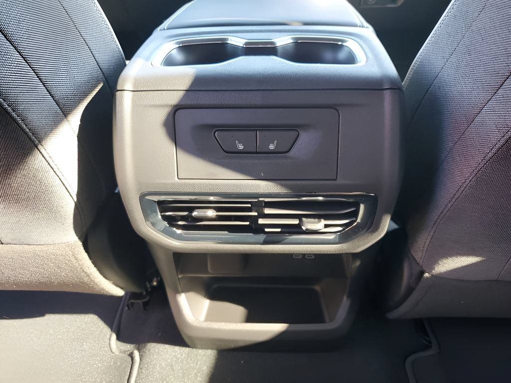 New 2026 GMC Sierra EV Elevation w/ Premium Package AWD/4WD image 21