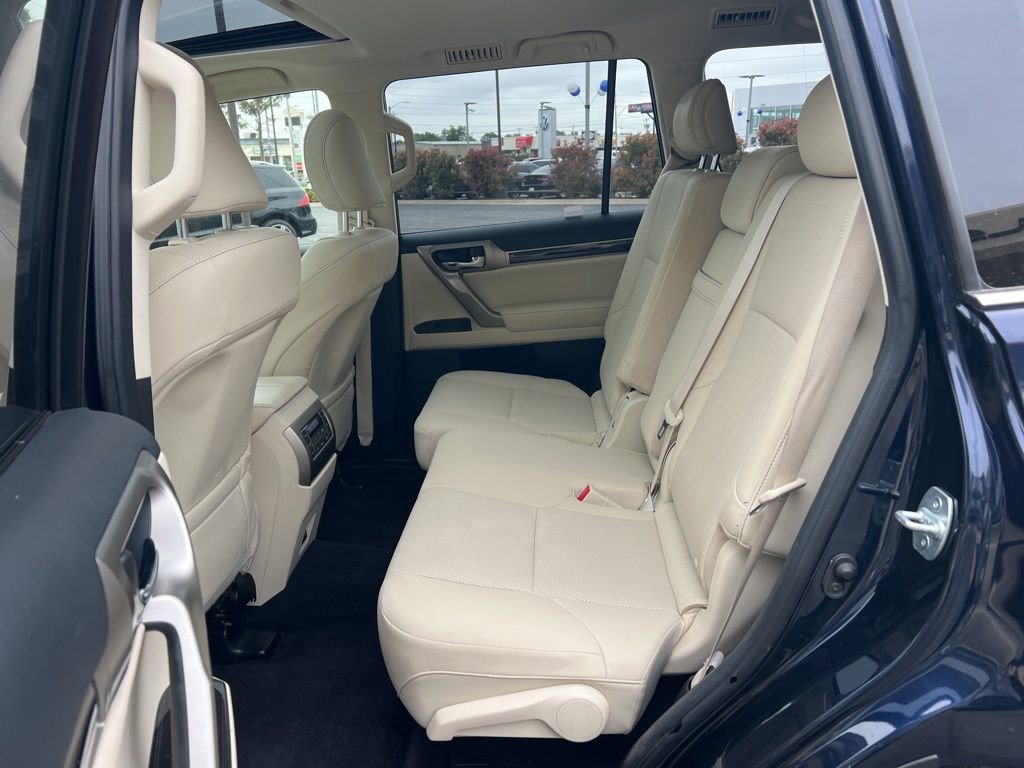 Certified 2020 Lexus GX 460 Premium w/ Premium Package AWD/4WD image 14