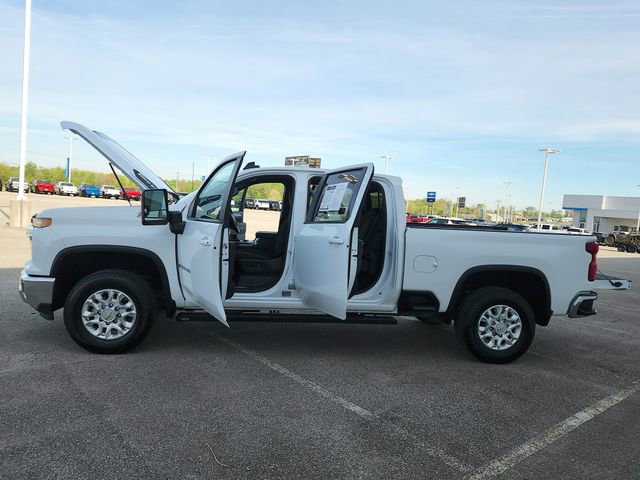 Used 2025 Chevrolet Silverado 2500 LT w/ Safety Package AWD/4WD image 12