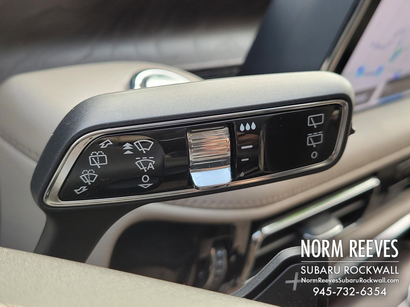 Used 2024 Lincoln Aviator Reserve w/ Equipment Group 201A image 32