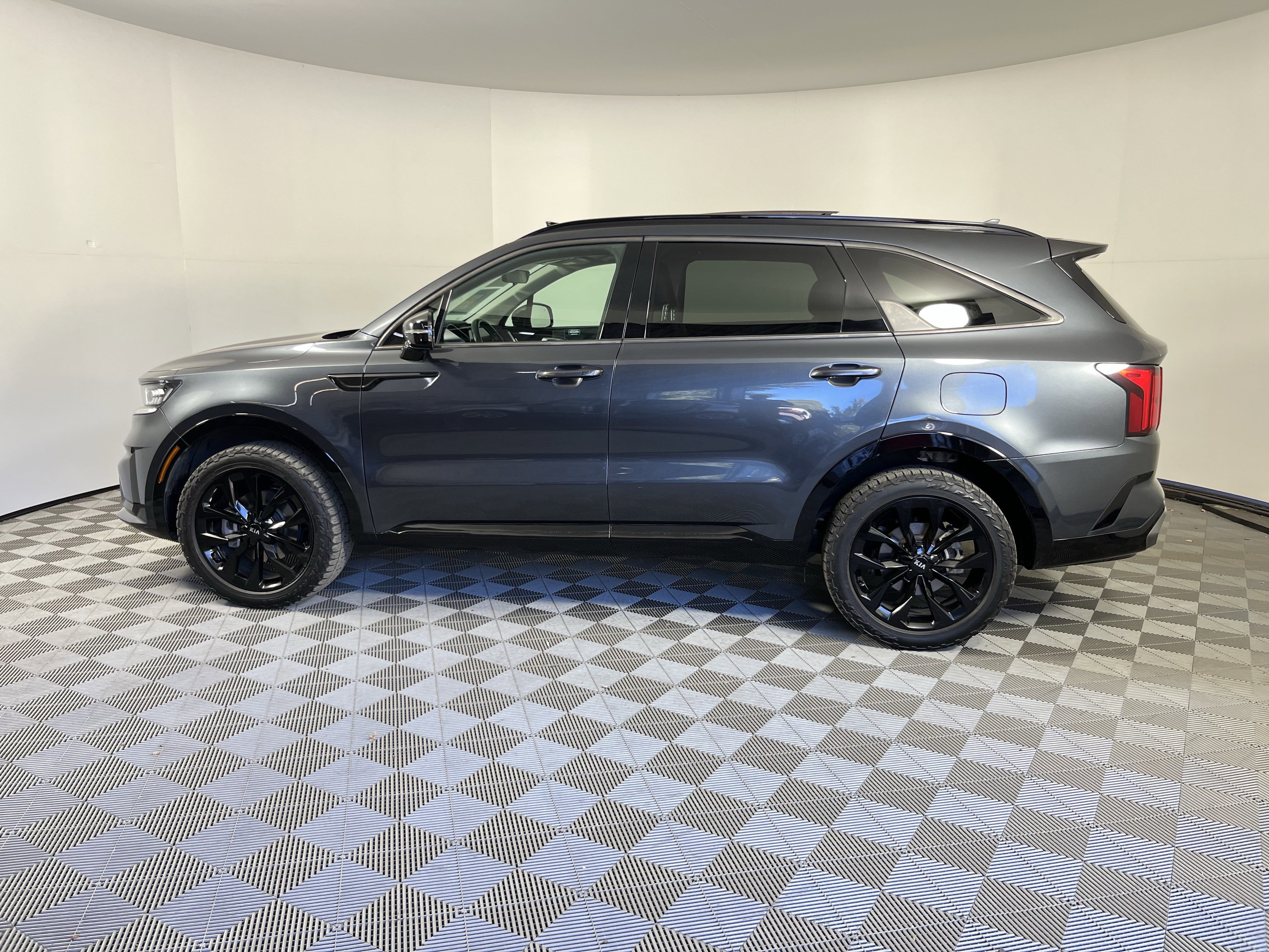 Used 2021 Kia Sorento SX video 2