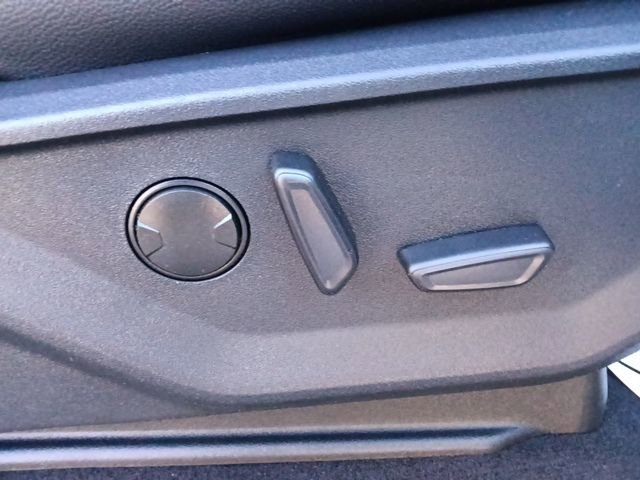 Used 2026 Ford F250 Lariat w/ Black Appearance Package image 33