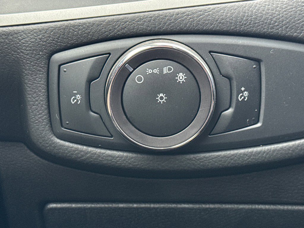 Used 2017 Ford Edge SEL w/ Cargo Accessory Package image 15