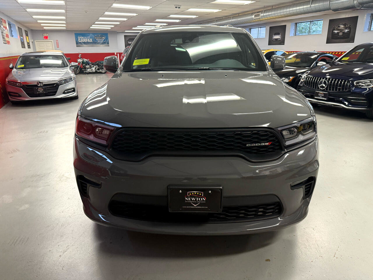 Used 2022 Dodge Durango GT image 2