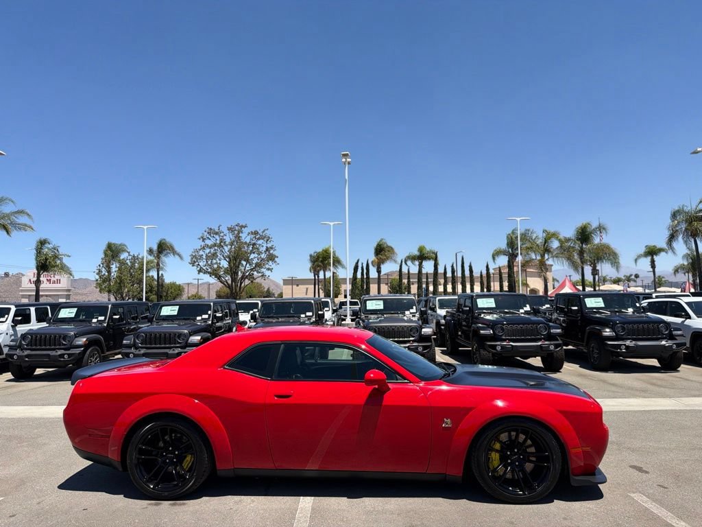 Used 2020 Dodge Challenger R/T Scat Pack RWD image 9