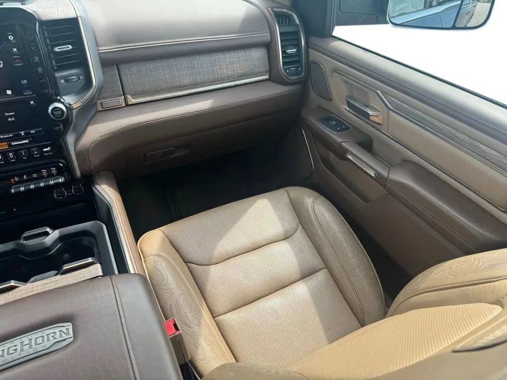 Used 2019 RAM 1500 Laramie Longhorn AWD/4WD image 21
