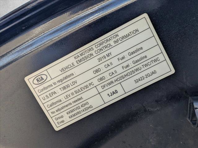 Used 2019 Kia Optima S image 22