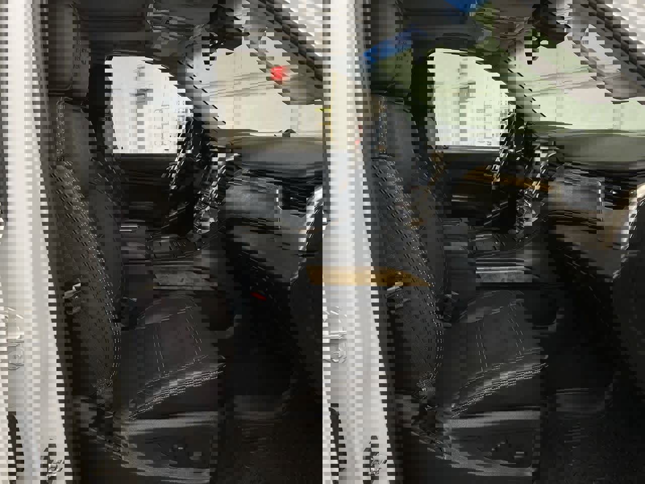 Used 2016 GMC Yukon Denali w/ Open Road Package image 18