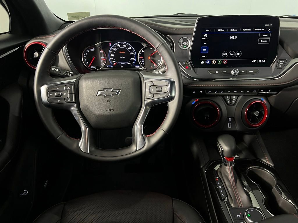 Used 2025 Chevrolet Blazer RS image 14
