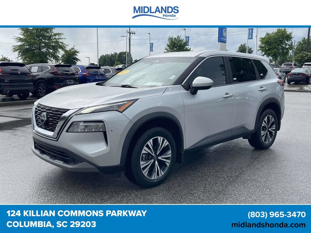Used 2023 Nissan Rogue SV FWD image 3