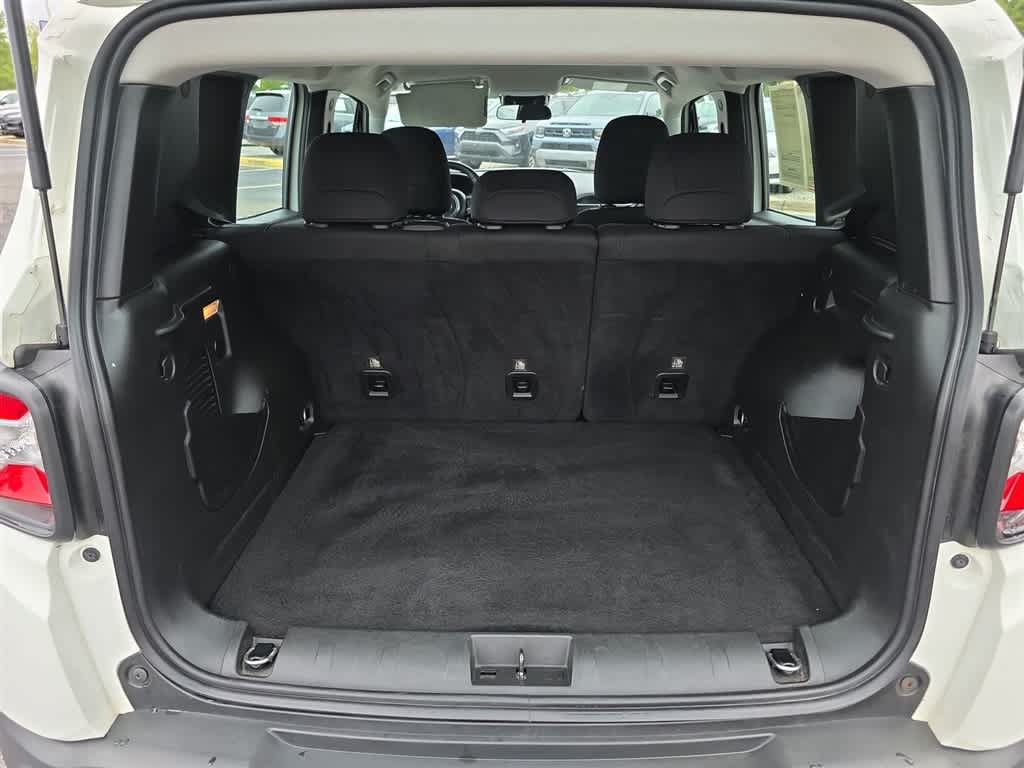 Used 2022 Jeep Renegade Sport AWD/4WD image 26