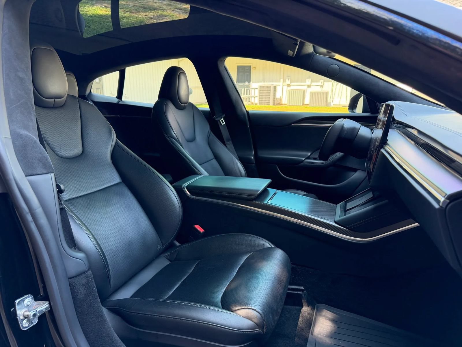 Used 2022 Tesla Model S Plaid AWD/4WD image 33